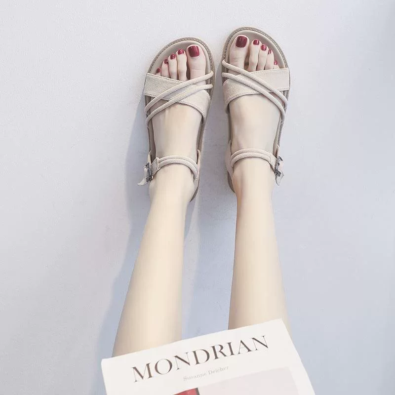 2025 новые летние корейские стильные студенческие модные плоские сандалии для женщин, универсальные платформенные туфли на толстой подошве в стиле феи римские сандалии