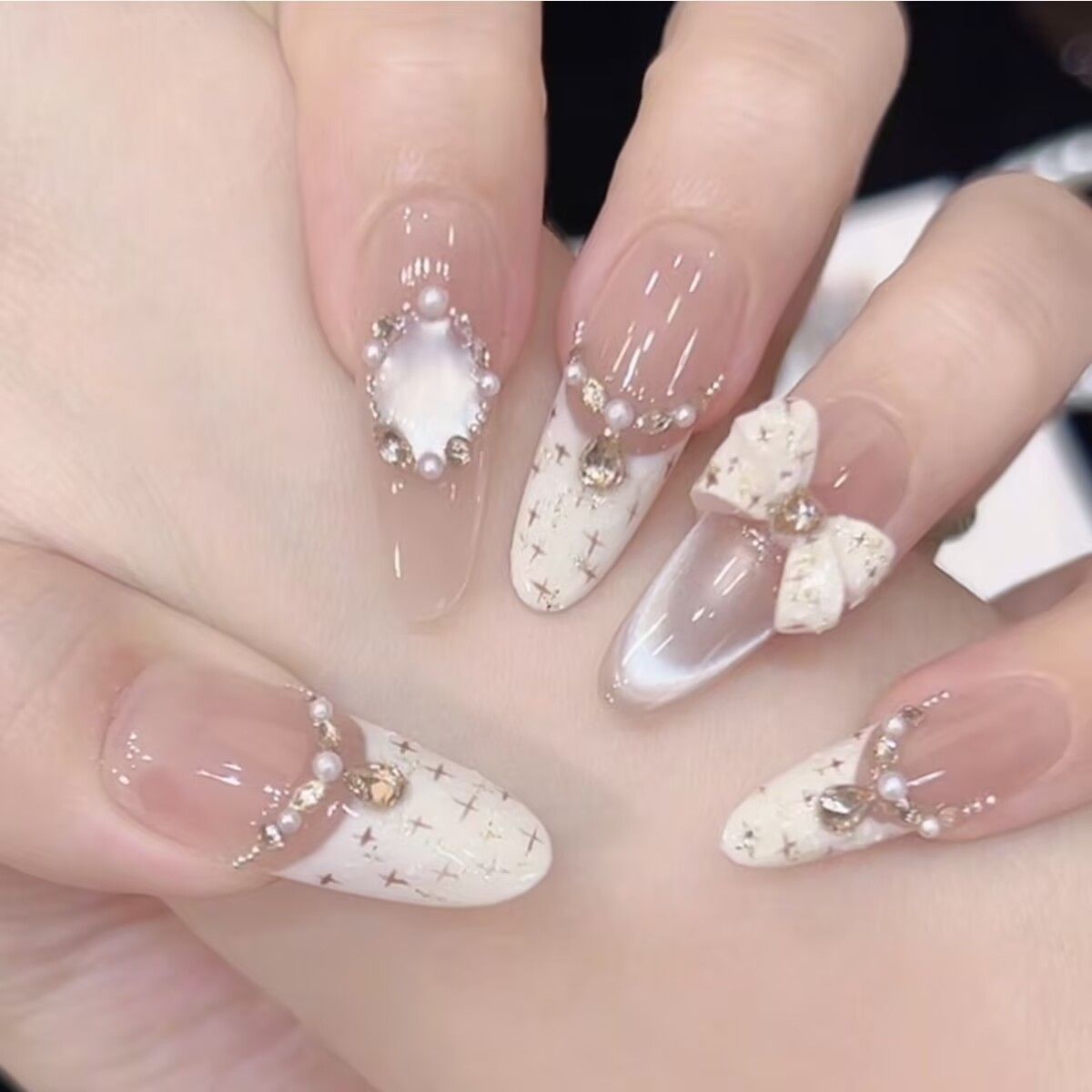 Crema hecha a mano pura fragrante viento de desgaste de uñas ligeras parches de uñas de lujo parches de uñas acabados parches de uñas de uñas falsas
