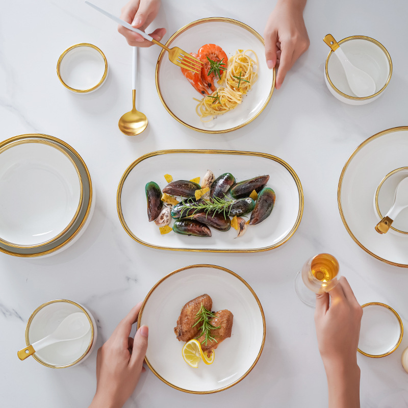 Tazón plato traje hogar Nórdico luz vajilla de lujo Placa de tazón creativo Neto rojo borde dorado tazón de cerámica combinación personalizada plato de tazón