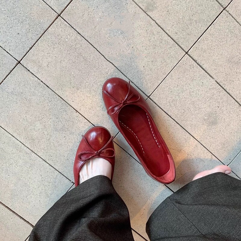 Cowhide Version ~ Grape Mom's Same Autum New Classic Oil Wax Feel Small Round Toe Bow Shallow Mouth Flats for Women Cowhide Version ~ Grape Mom's Same Autum New Classic Oil Wax Feel Small Round Toe Bow Shallow Mouth Flats for Women