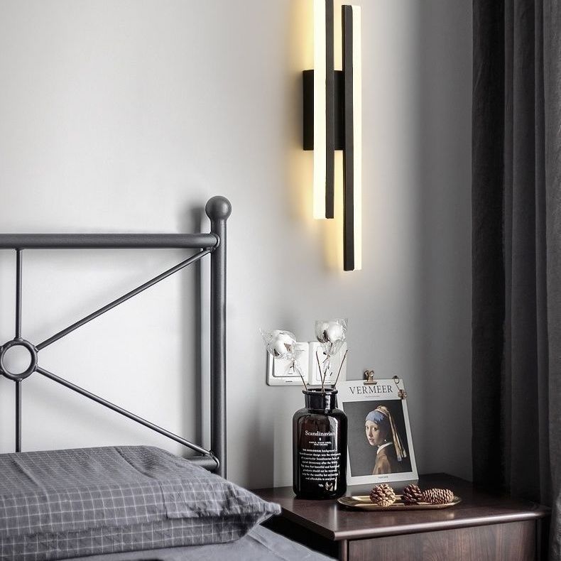 Red moderna simple nuevo estilo lámpara de pared de habitación cama principal lámpara de pared simple lámpara de pared acrílica lámpara larga sin