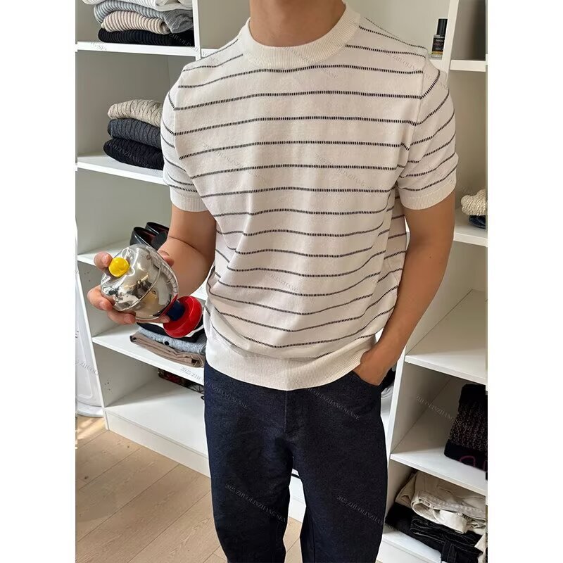 Versatile Striped Knit Top for Men, Summer Hong Kong Style, Korean Fashion, Casual and Stylish, Suitable for Commuting, Round Neck, Short Sleeve Versatile Striped Knit Top for Men, Summer Hong Kong Style, Korean Fashion, Casual and Stylish, Suitable for Commuting, Round Neck, Short Sleeve