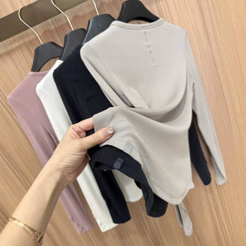 LULU original label! Hold tight round-neck, waist-cinching, curved slim-fit gym top, elastic solid color, slimming inner layer LULU original label! Hold tight round-neck, waist-cinching, curved slim-fit gym top, elastic solid color, slimming inner layer