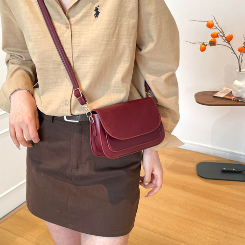 Bag, 2026 new women's bag, cross-body bag, retro underarm bag, one-shoulder bag, fashionable, all-matching, high-end, niche, light luxury women