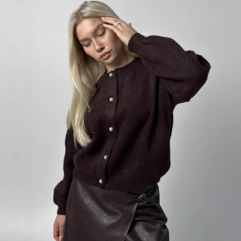 Cross-Border Short Pearl Button Faux Mink Sweater Coat for Women 2025 Autumn and Winter New Loose Knit Cardigan Thick Cross-Border Short Pearl Button Faux Mink Sweater Coat for Women 2025 Autumn and Winter New Loose Knit Cardigan Thick