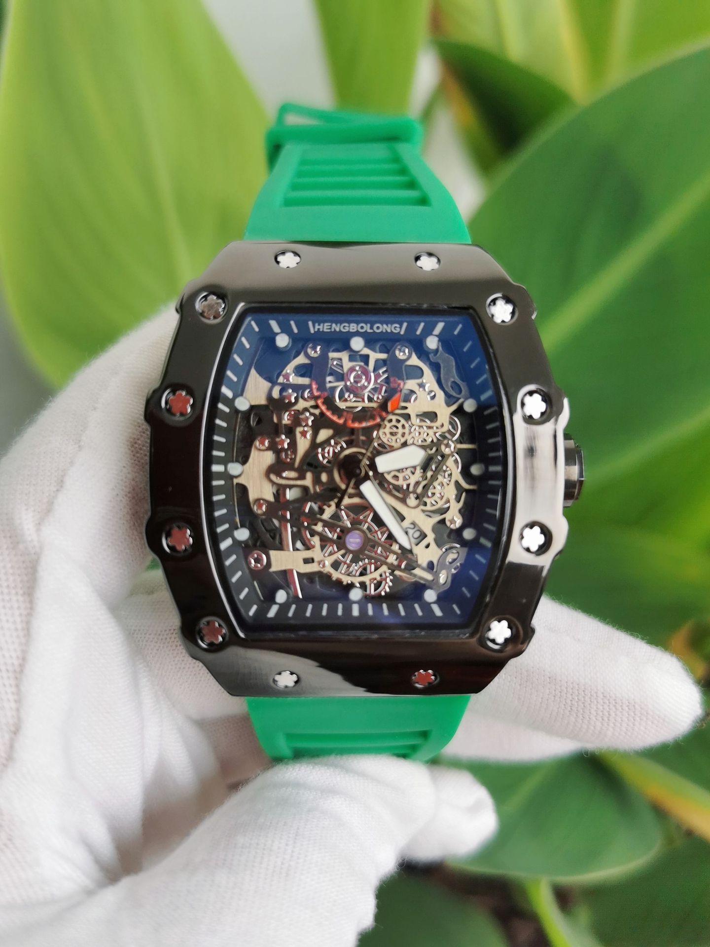 Popular Wine Barrel Shaped Fashionable Mechanical Layered Photosensitive Surface Bright Shell Men's Watch Watch_voghion.com