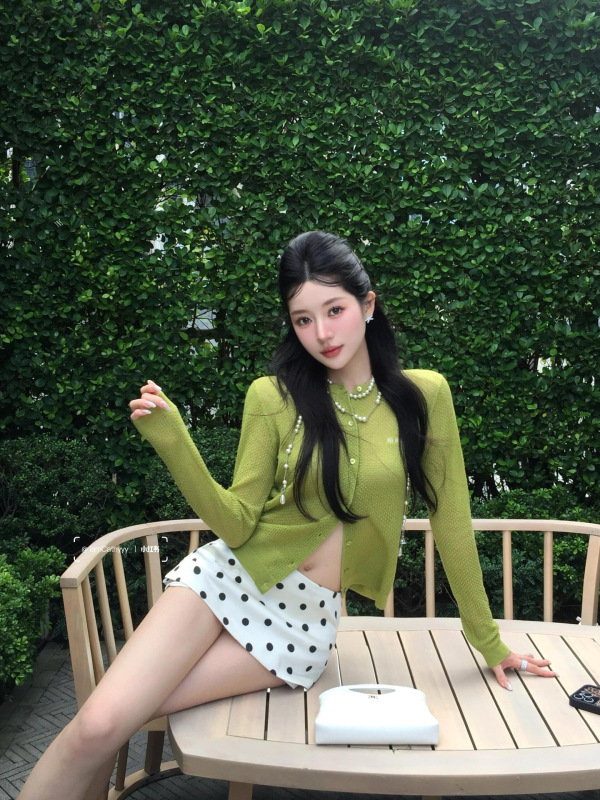 MIU 軽量カシミヤニットカーディガン深セン南友ハイバージョン 25 新しい日焼け止め通気性長袖トップ|undefined