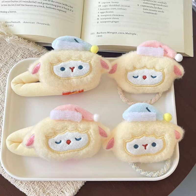 Cute hat and little sheep hair clip and hair tie set, a versatile hair accessory with a girly and sweet cartoon style