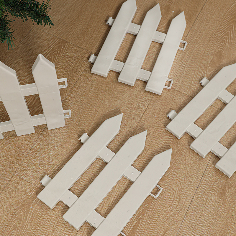 Valla de árbol de Navidad Valla desmontable de plástico blanco Escena de Navidad Decoración Valla Spot al por mayor