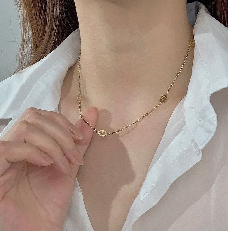 Holiday, Daily Occasion 925 Sterling Silver Material 925 Sterling Silver Plating Solid Color Necklace
