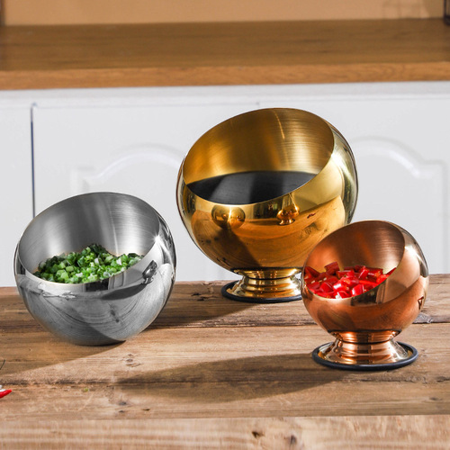 Stainless steel slanted rim sauce bowl with stand for home kitchen, hot pot restaurant, self-service tableware, spicy hot pot dipping bowl with lid