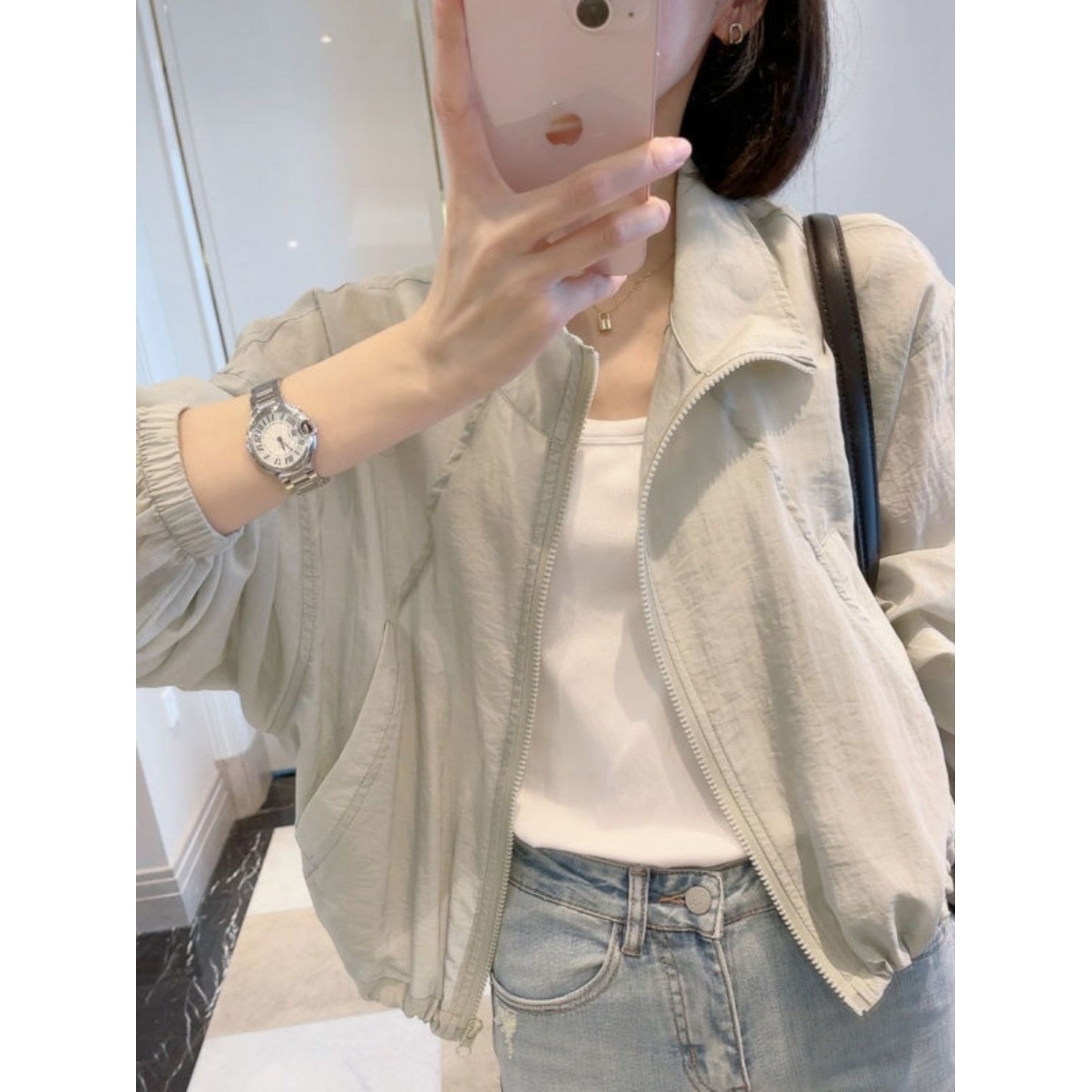 New summer style, relaxed French casual fashion, lightweight, breathable, sun-protective top, short white jacket