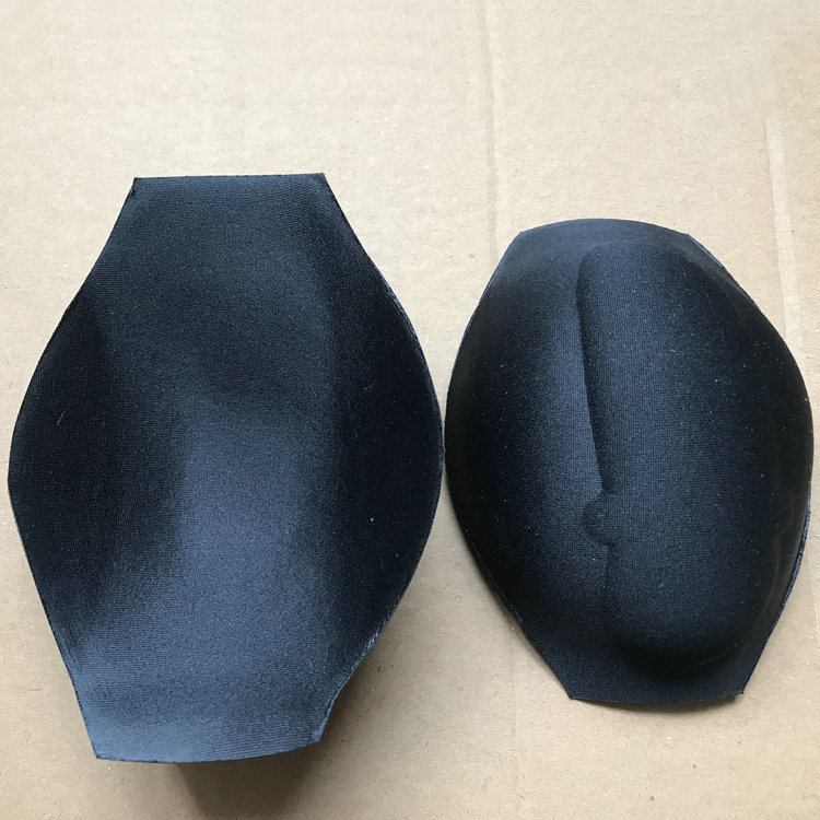 중간 두께의 검정색