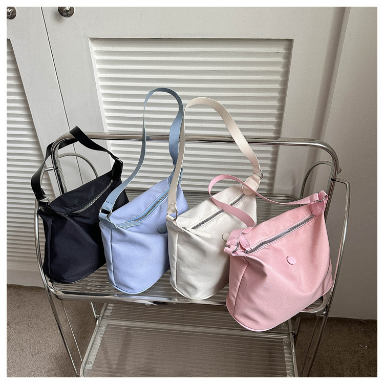 Borsa a tracolla da donna in tessuto oxford borsa versatile trendy_voghion.com
