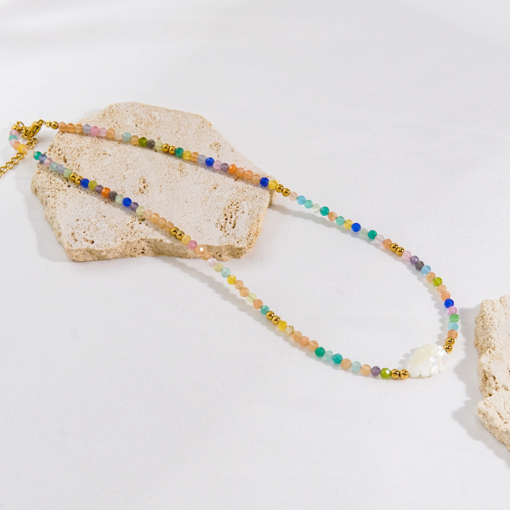 Vacation Simple Style Leaves Natural Stone Opal Shell Beaded Handmade Necklace display picture 2