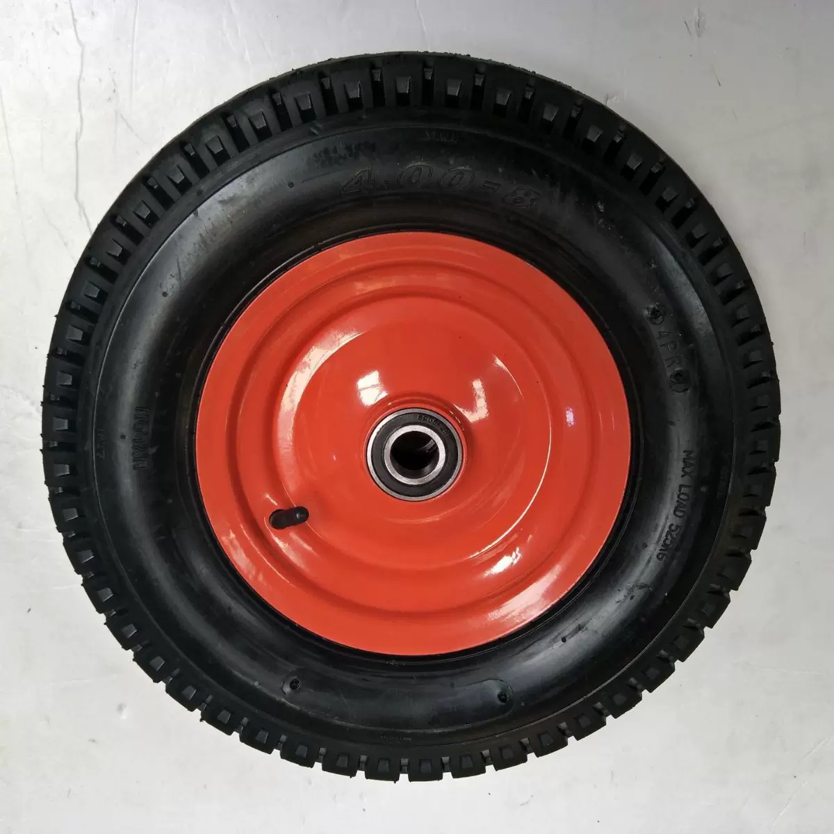 源头工厂供应4.00-8橡胶充气轮 高载重轮胎 工具车轮胎 青岛轮子