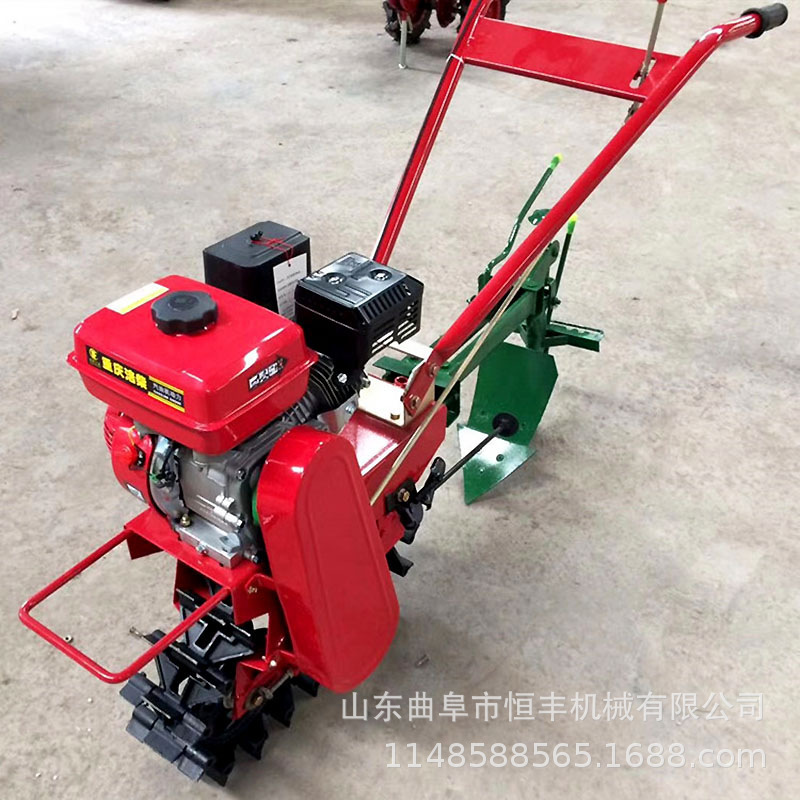 新式链轨微耕机柴油小红牛小型耕地翻土开沟除草施肥农用耕地犁地