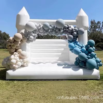 Directo de fábrica castillo inflable al aire libre gran trampolín estilo europeo blanco boda trampolín propuesta fotografía apoyos
