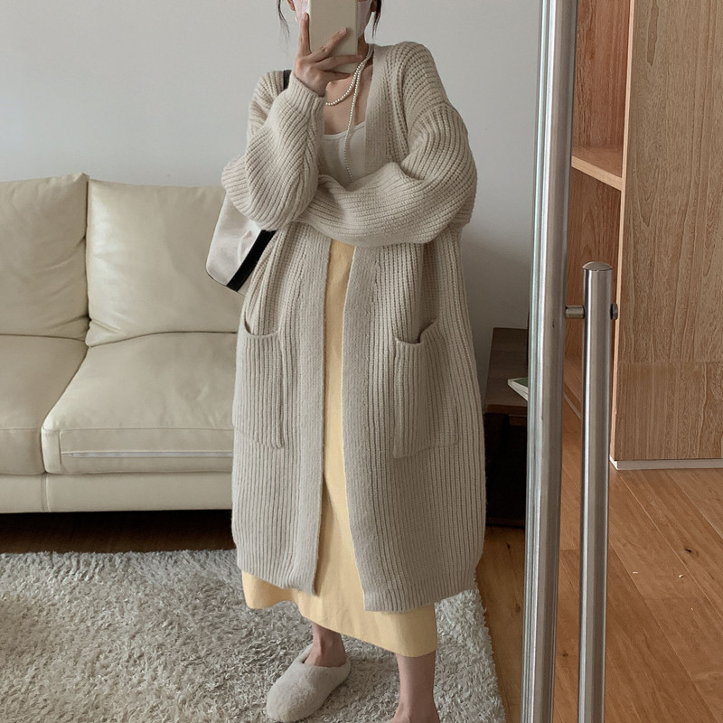 Thick wool sweater women's loose lazy style mid-length cardigan women's autumn and winter simple large pocket knitted coat