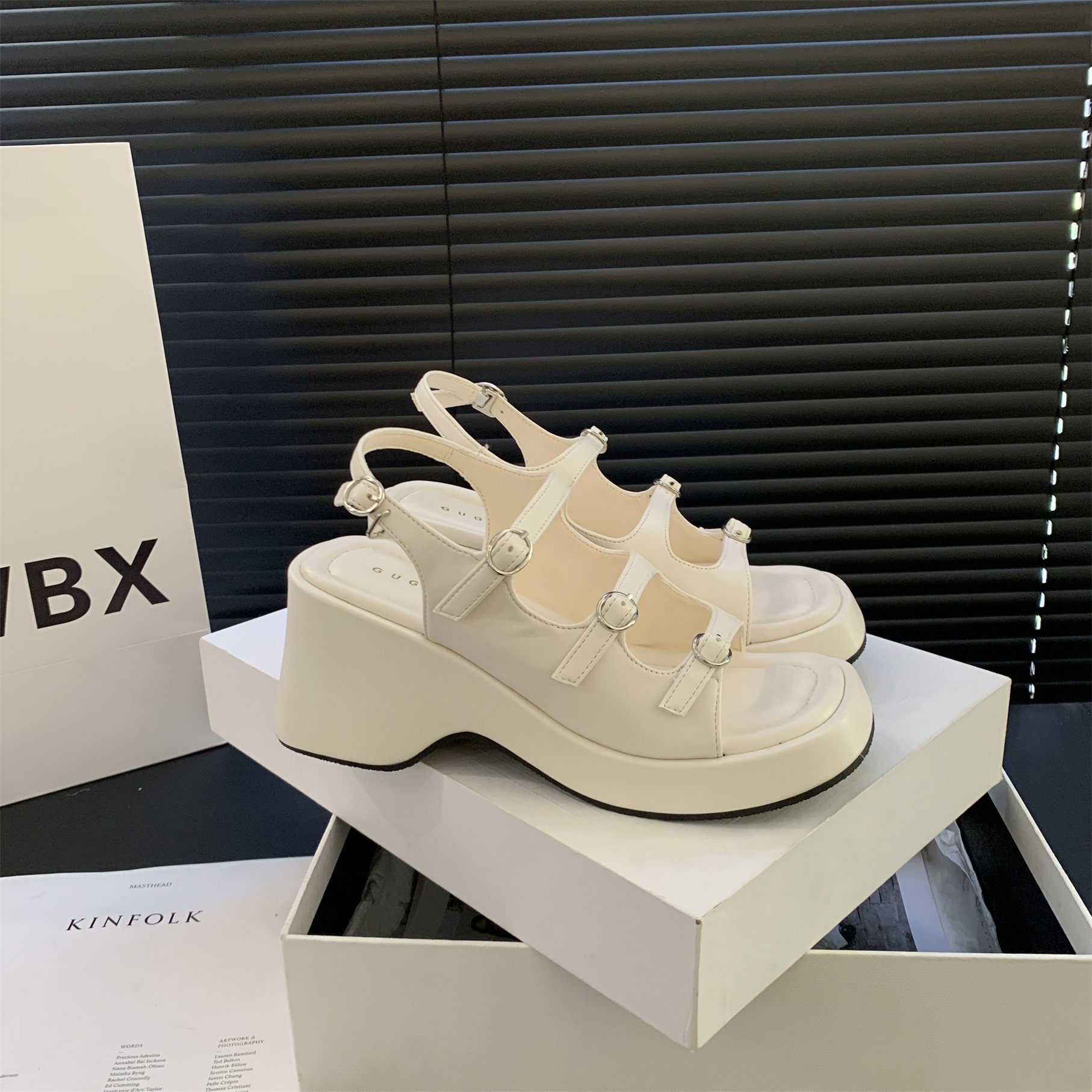 Platform Sandals For Women With High Heel And Buckle Strap_voghion.com