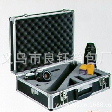 义乌厂家供应精密仪器箱 高级仪器箱 铝合金仪器箱 铝箱 工具箱
