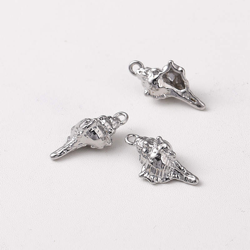 1g Weight Pendant Jewelry Making Type 10.5*11.6mm, 3.5*5mm, 8*7.3mm Jewelry Making Size 14K Gold Plated Plating Material Zircon Inlay Material Pendant Classification 1 Piece Quantity Copper Material Octopus, Fish Tail, Whale Pattern All Seasons Season Plating Design Retro, Classic Style Style 1 Piece 10.5*11.6mm 3.5*5mm 8*7.3mm Copper Zircon 14K Gold Plated Octopus Fish Tail Whale Pendant 6