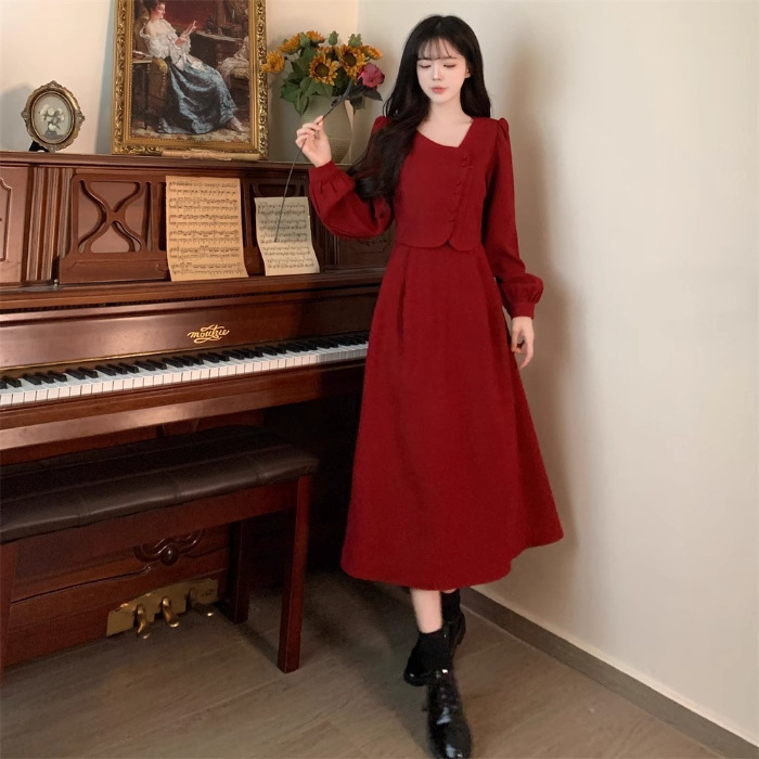 大码法式复古赫本风红色连衣裙女秋冬微胖mm收腰显瘦敬酒礼服长裙|undefined
