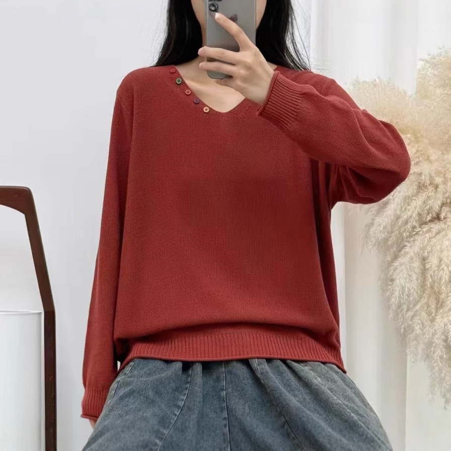 Sweater, V-neckline, oversize, Korean style