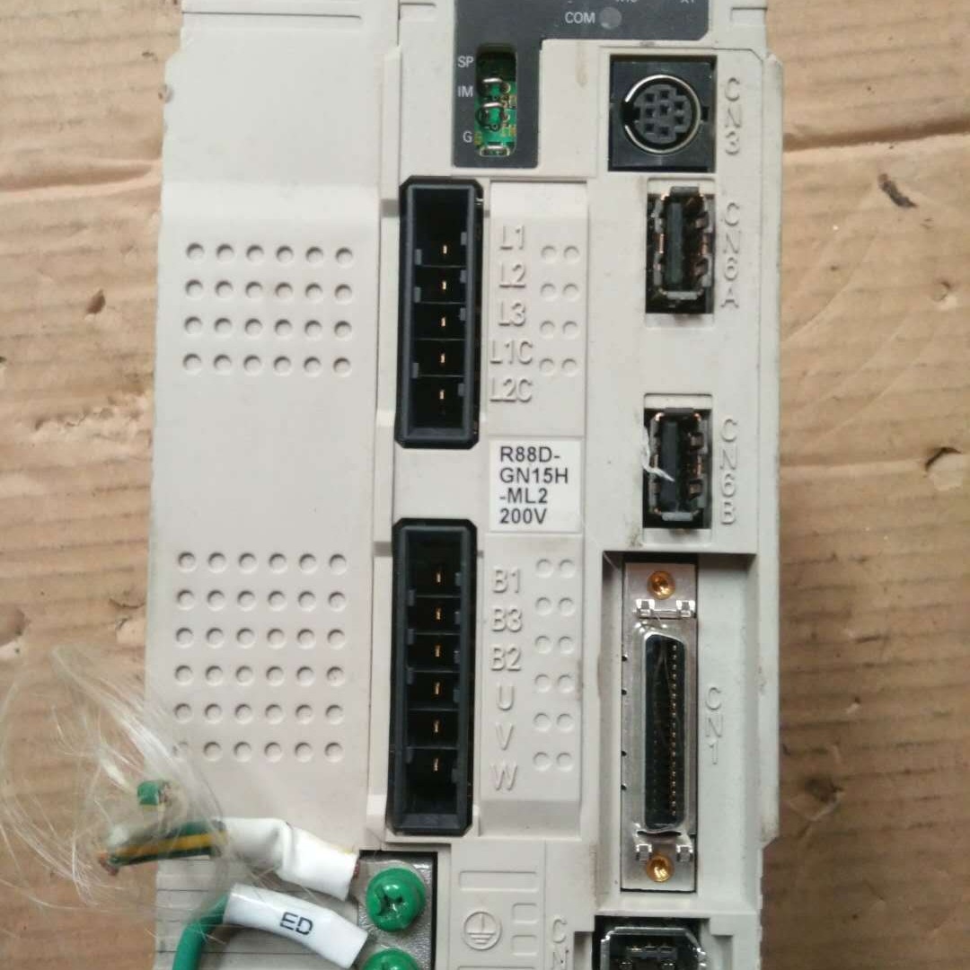 欧姆龙伺服驱动 R88D-GN10H-ML2 二手（询价）