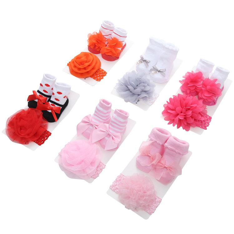 Solid color children's socks with bow