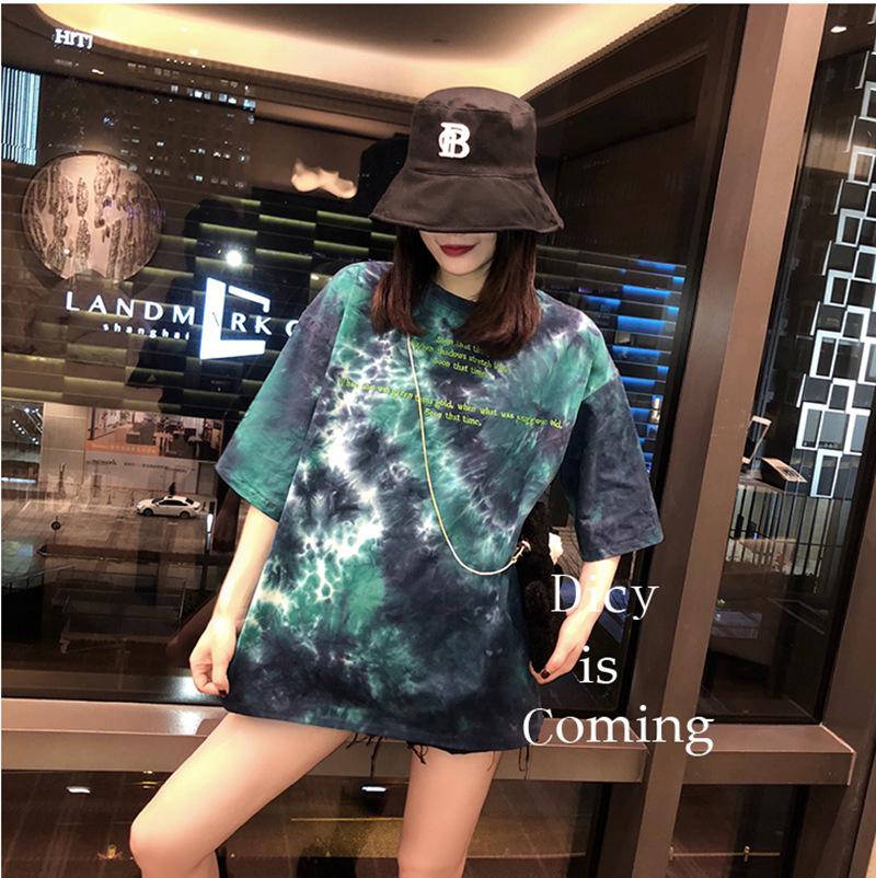 Japanese summer fashionable long T-shirt with a round collar