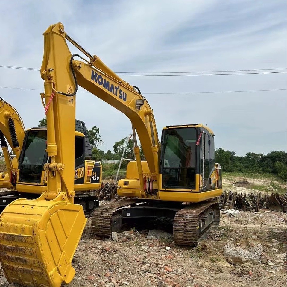 Exportación doméstica de segunda mano Komatsu100 PC110 PC120 PC130 fábrica de importación de excavadoras
