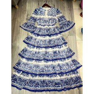 �໨��ˮīӡ�� ����ȹ�ļ��¿�A�I���~߅�����B��ȹ �羳Ů�b