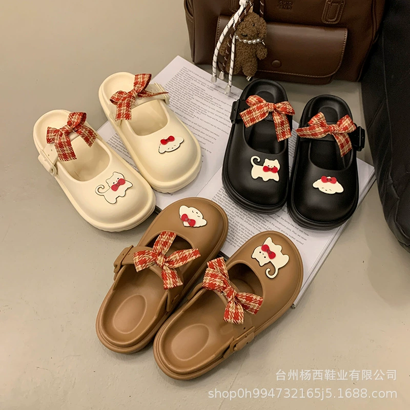 Холодные тапочки с толстым дном, топая на фекалии женские весной и летом 2025 новый милый бант щенок студенческий баотоу тапочки