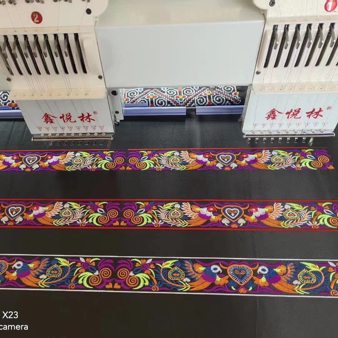 Fábrica directa máquina de bordado de computadora máquina de cabeza de caballo máquina de bordado de alta velocidad máquina de bordado de sequela de segunda mano