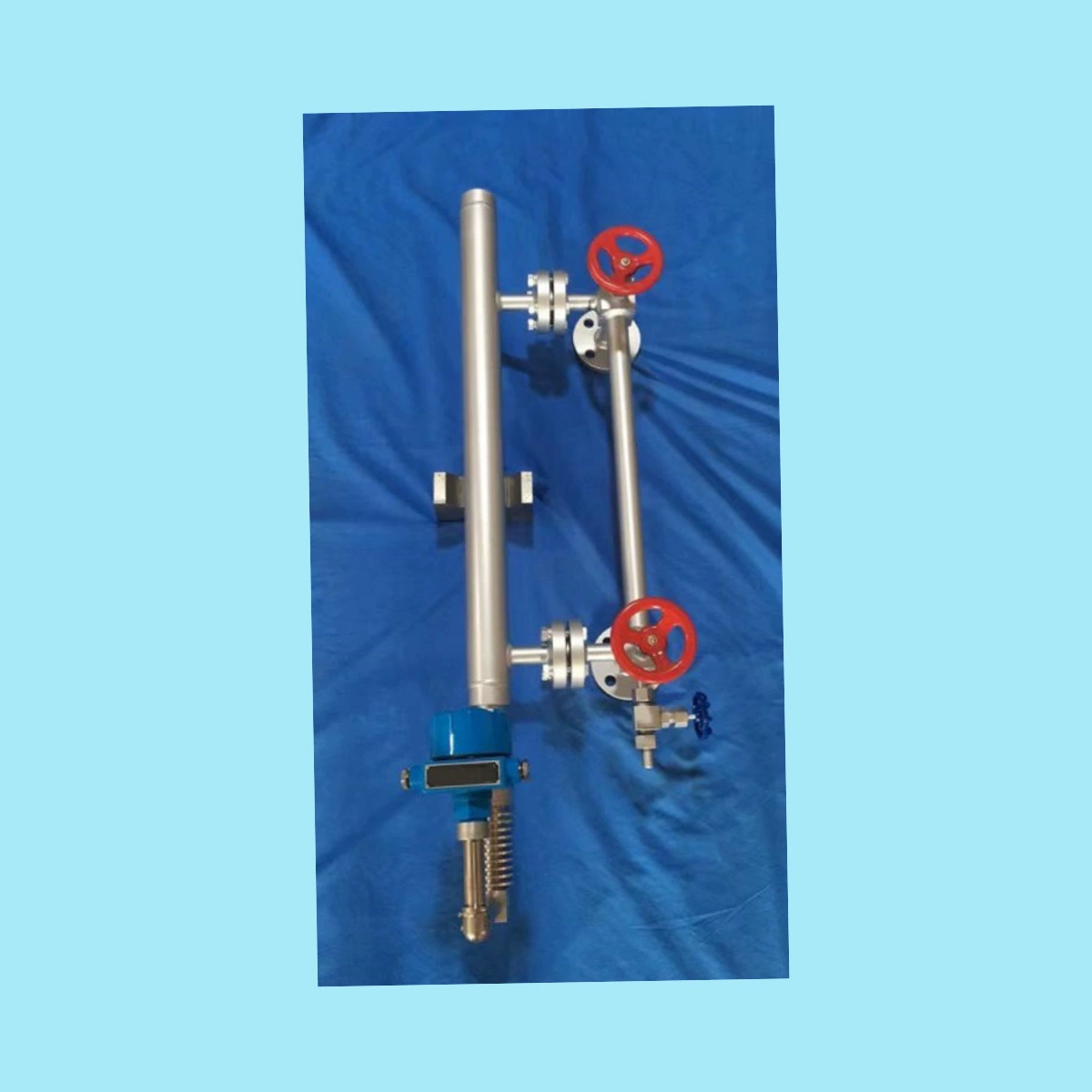 Модель емкостного уровнемера: CAP-3031-ZP-DR-10 Номер библиотеки: M328411