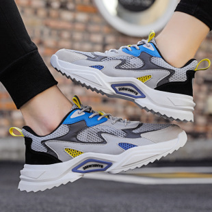 36-46�a�o���ٸ߿�Ь����Ů�W���W��͸���\���ϵ�Ь�o�FƬ�^���z