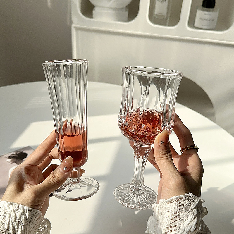 Tazas de vino de alta calidad, tazas de diamantes en relieve retro, tazas de vidrio, tazas de champán, tazas de jugo