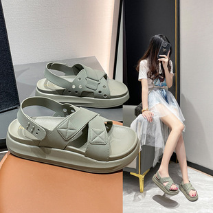 Internet Celebrity Sandals Women's Summer Outfit Instagram Cross Strap 2024 New Super Fire Thick-soled All-match Waterproof Beach Shoes