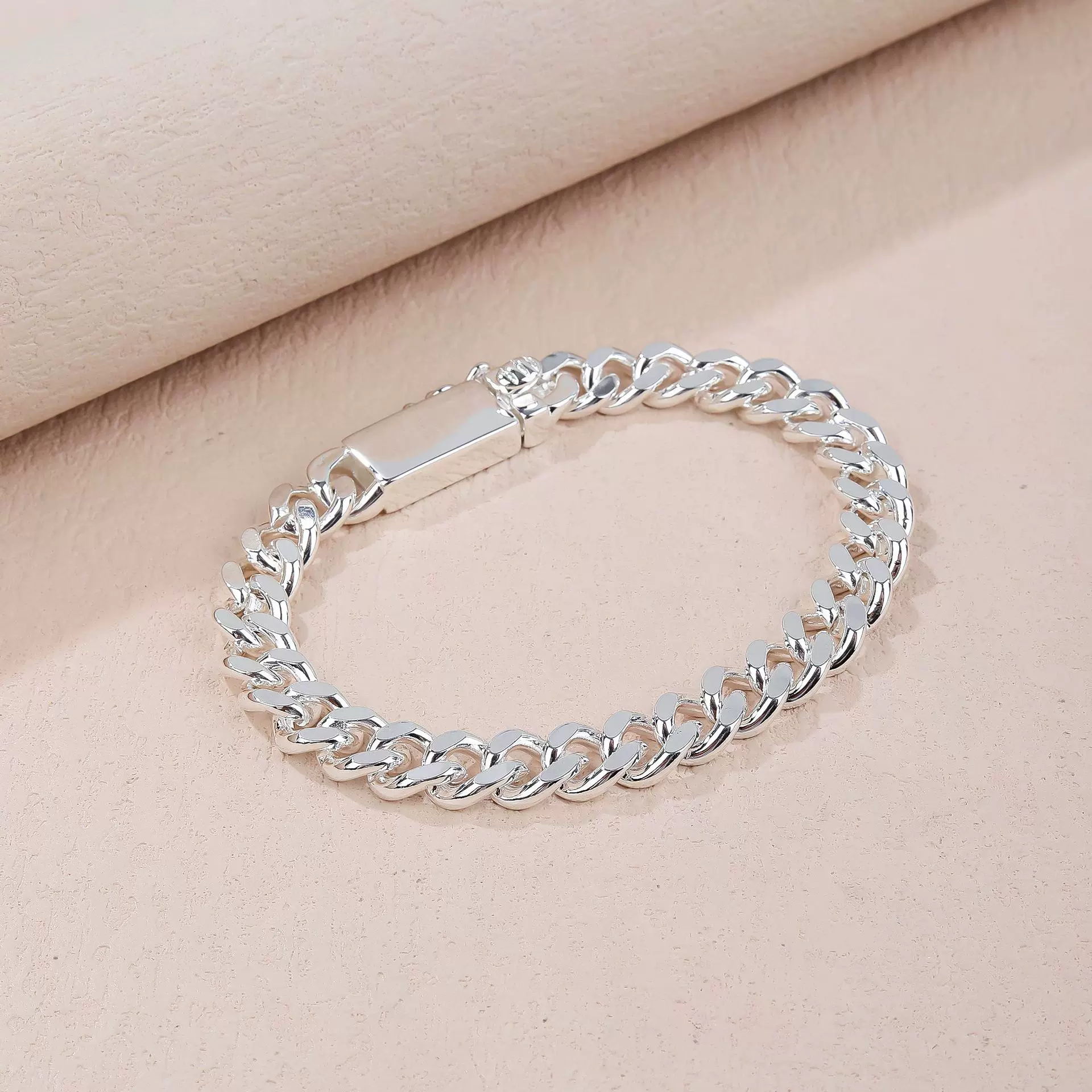 新款古巴链手链男时尚潮流镀白银色不锈钢高街ins个性嘻哈配饰批