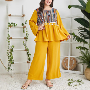in stock 2024 New European and American Loose Retro Color Tassel Elegant Commuter Art Middle East Printed suit Women