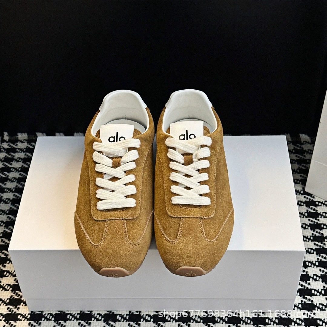 Alo ozer genuine leather moral training shoes for women 2026 new retro lace fashion casual versatile couple sports shoes for men