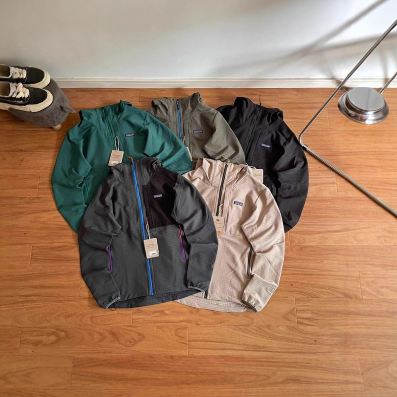 Cross-Border Pata Soft Shell Water Stand Collar Hooded Splicing Fleece Outdoor Jacket Hooded Jacket Casual Men and Women