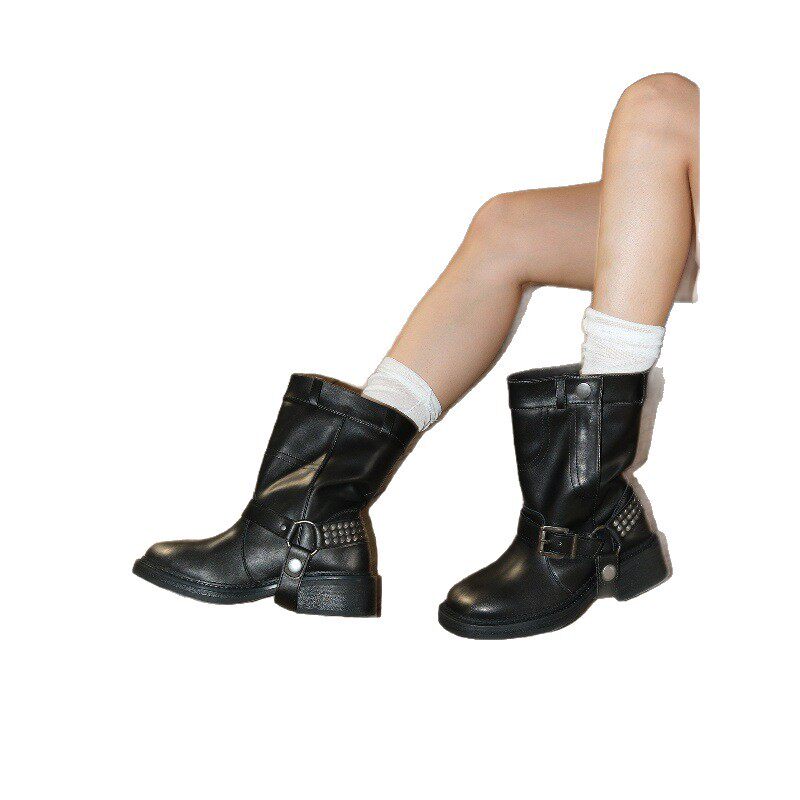 Bốt nữ da bò đế dày đinh tán ống rộng mũi tròn, gót vừa 3–5 cm — Màu đen, còn hàng