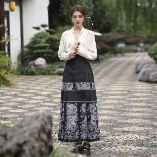 2025 Spring Horse Face Skirt Printed New Style National Style Daily Commute Women's Set New Chinese Style Improved Horse Face Skirt Outfit
