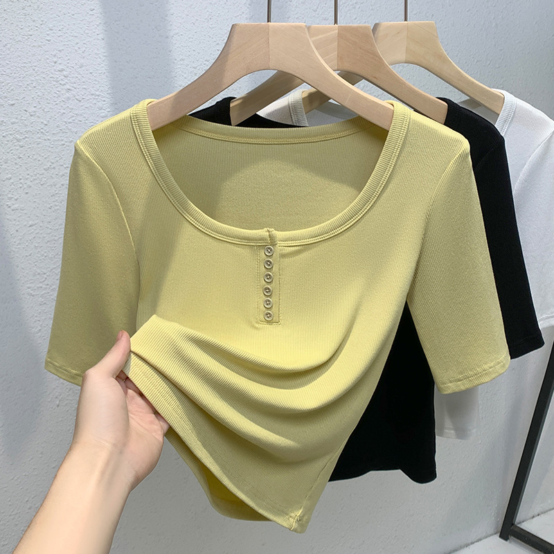 Camiseta de manga media para mujeres 2024 nueva moda de mujer temperamento de cuello redondo camiseta de media manga simple cuando los botones de cintura de la camisa