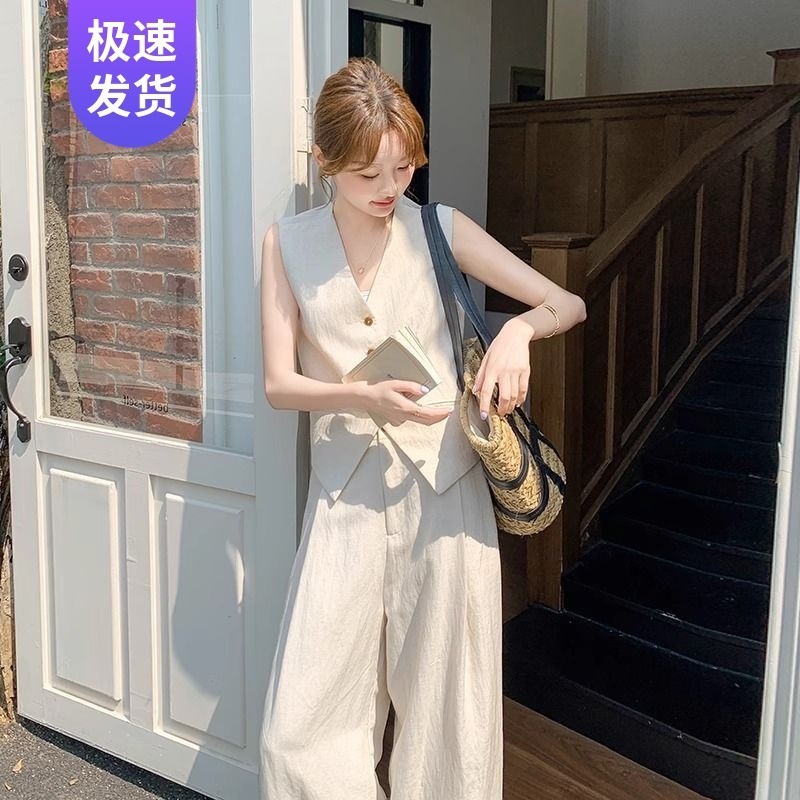 夏服、大きいサイズのファットMMベストトップス、ワイドレッグパンツ、フレンチスタイルのオールドマネースタイルの女性用ツーピーススーツの完全なセット|undefined