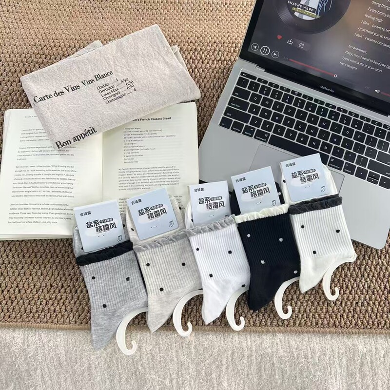 【Mid-Tube Mesh】Hui Chenglu Women's Spring and Summer Sports Breathable Thin Socks, Fresh Style Versatile Cotton Socks Wholesale