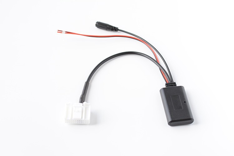 斯鲁 傲虎 森林人 蓝牙无线音乐 AUX IN 蓝牙音乐+MIc电话功能