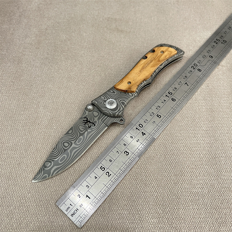 户外多功能折叠刀高硬度瑞士军刀车载钓鱼野外求生刀随身防身小刀